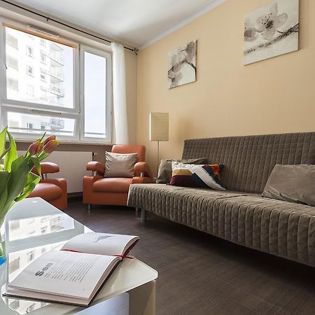 P&O Serviced Apartments Gdanski Station Warsawa Bagian luar foto
